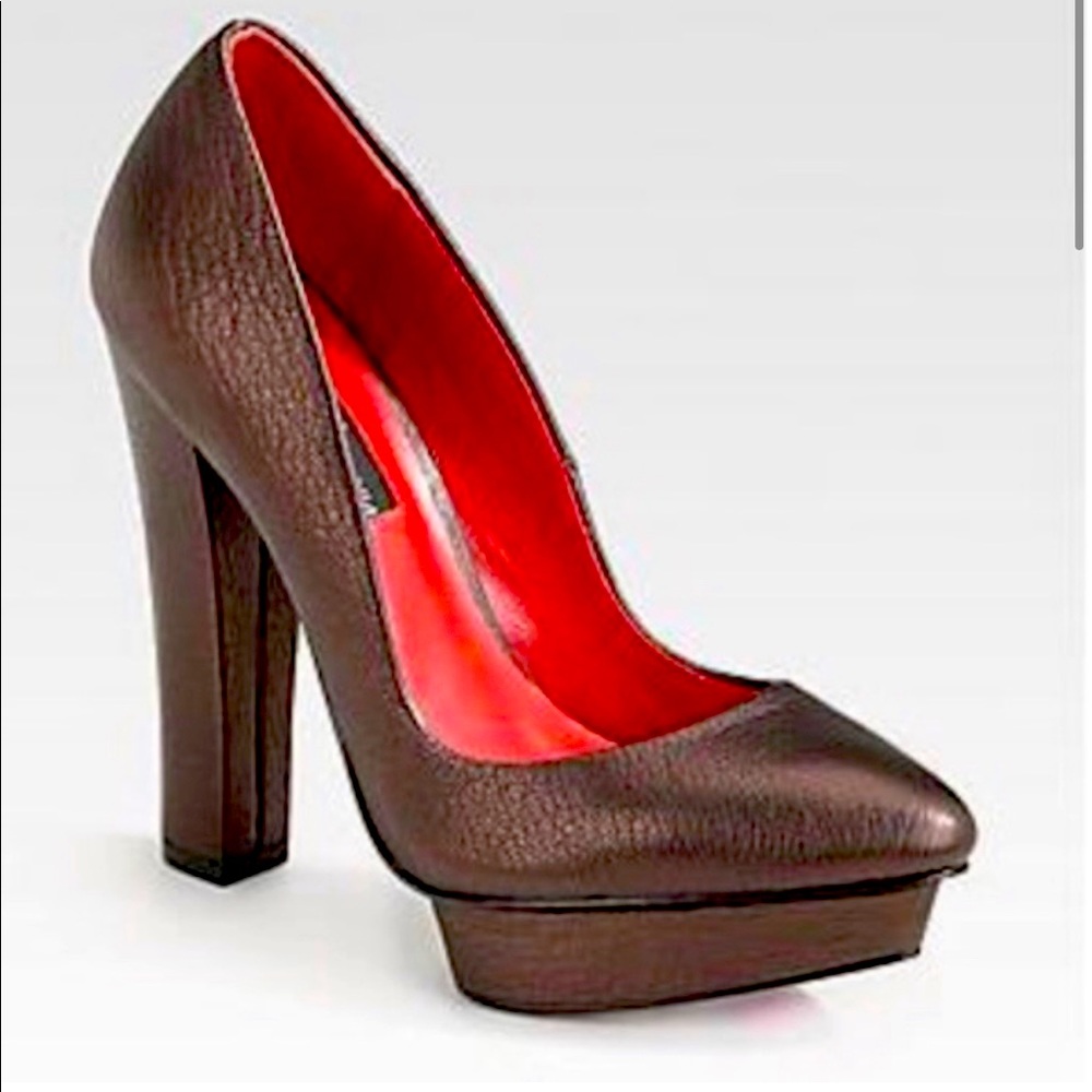 Gorgeous Charles Jourdan Brown Heels Size 7